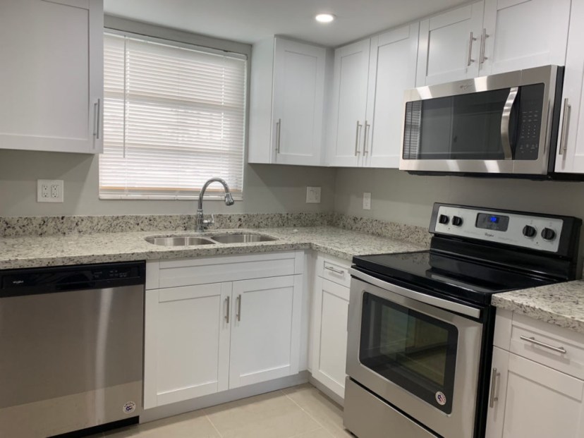 small kitchen remodel with white shaker cabinets miami