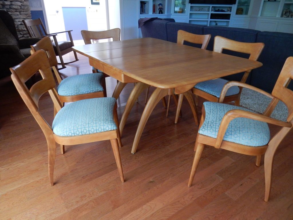heywood wakefield refinished wishbone dining table and