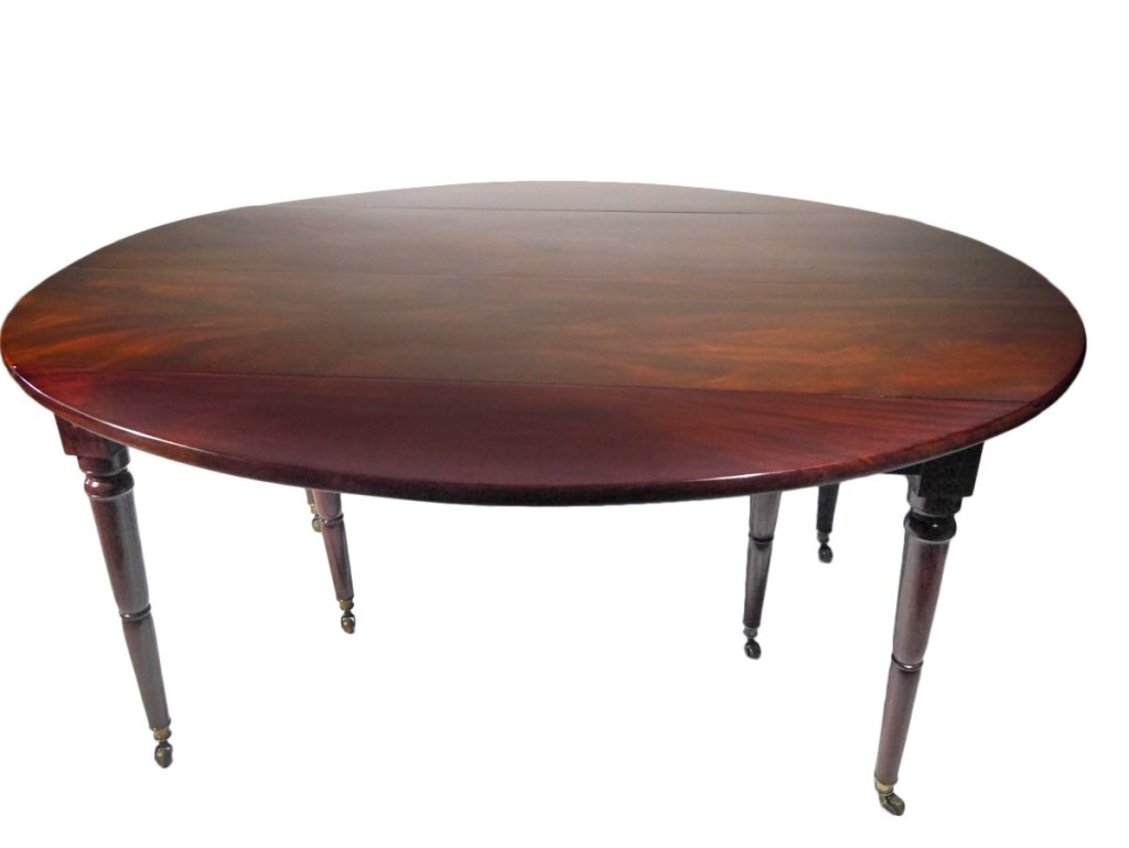 a lat 18th century solid mahogany dining table