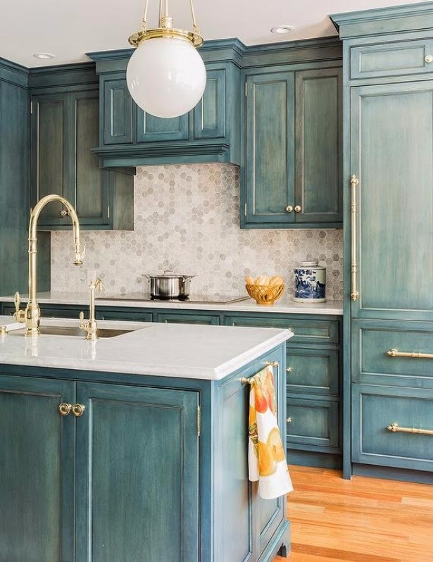 how to use marble in your vintage kitchen decor