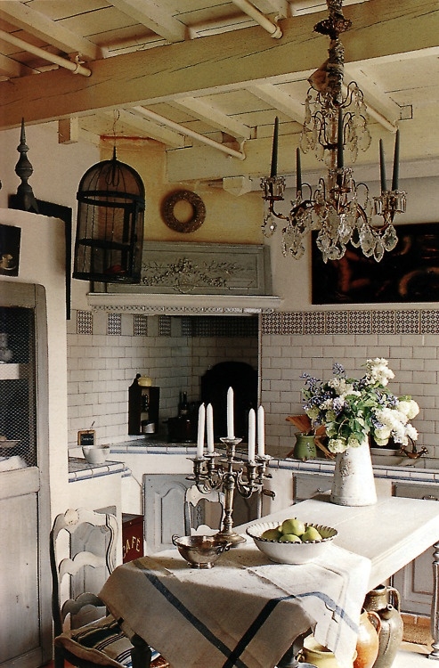 vintage country kitchen decoration